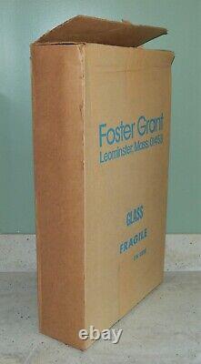 12 Vintage NWT Foster Grant Aviator Tempered Glass Sunglasses Store Display &Box