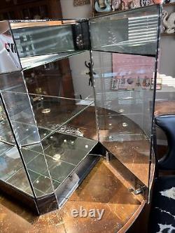 1990 Hummel Store Display Case, Beautiful Solid Case With 2 Locking Doors