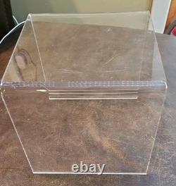5 Piece Set Of Vintage Lucite Clear Acrylic U Cubes Riser Retail Store Display