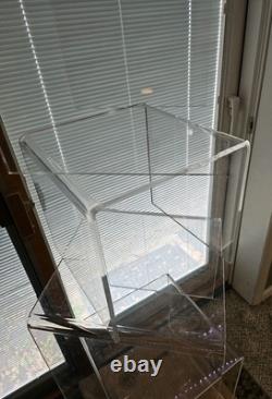 5 Piece Set Of Vintage Lucite Clear Acrylic U Cubes Riser Retail Store Display