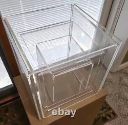 5 Piece Set Of Vintage Lucite Clear Acrylic U Cubes Riser Retail Store Display