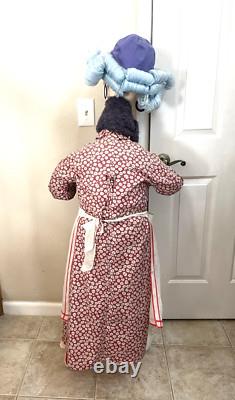 A Rare Maxine Store Display Doll Glasses Sides Broken And Taped