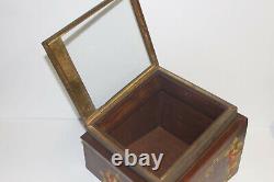Antique Junge General Store Biscuit Tin Counter Display Lid + Glass Advertising