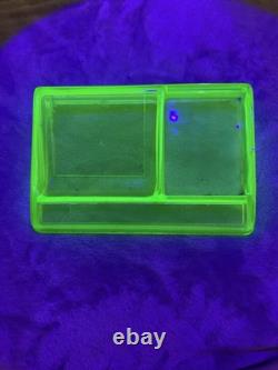 Clarks Teaberry Gum Display Tray Uranium Glass