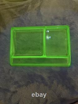 Clarks Teaberry Gum Display Tray Uranium Glass