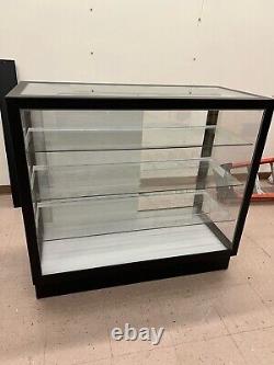 Hoffman high security display counter gun display counter showcase