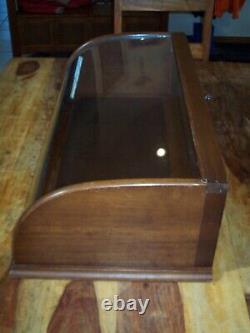 L@@K Curved Glass & Wood Display Case Nice Antique Country Store Showcase