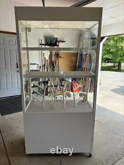 Nike Glass Display Case perfect for shoe collectors SB, Jordan, Lebron Genuine