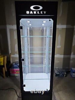 Oakley 4.0 Single Wide Eyewear / Sunglasses Display Case