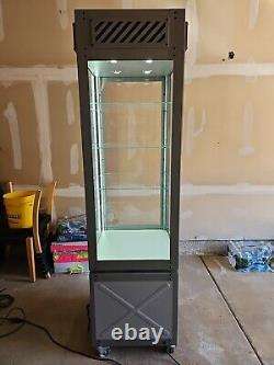 Oakley 4.0 Single Wide Eyewear / Sunglasses Display Case