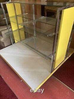Retail Store Fixture Merchandise Display Glass w Shelves