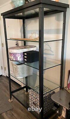 Smith & Hawken Iron Etagere Hammered Finish Glass Shelves Store Display Pick Up