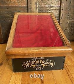 Smith and Wesson Knife Display Case Wood Glass Store Display With Storage