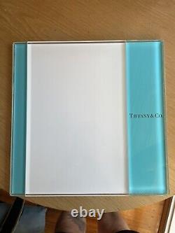 Tiffany&co Glass Display Store Prop