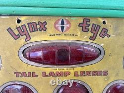 VERY RARE LYNX EYE 1940s AUTOMOTIVE RED GLASS TAIL LAMP LENS STORE DISPLAY