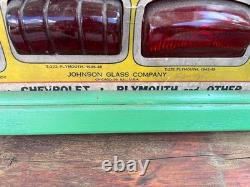 VERY RARE LYNX EYE 1940s AUTOMOTIVE RED GLASS TAIL LAMP LENS STORE DISPLAY