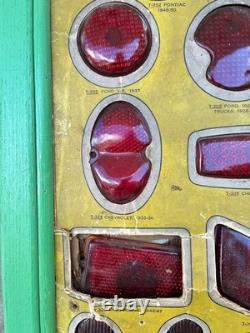 VERY RARE LYNX EYE 1940s AUTOMOTIVE RED GLASS TAIL LAMP LENS STORE DISPLAY