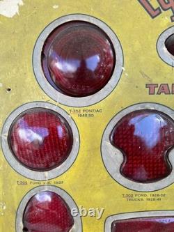 VERY RARE LYNX EYE 1940s AUTOMOTIVE RED GLASS TAIL LAMP LENS STORE DISPLAY