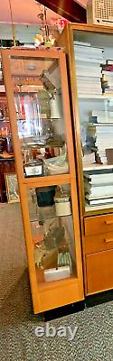 VINTAGE MID-CENTURY MOD STORE DISPLAY CASE withSLIDING GLASS DOORS & KEY LOCKS