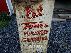 VINTAGE TOM's PEANUT DISPLAY CABINET METAL GLASS FRONT ORIGINAL STORE DISPLAY