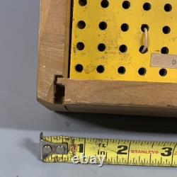 VTG General Store Colonial Pocket Knife Knives Countertop Display Case No Glass