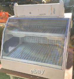 Vintage 1950s Candy Shop Bakery Glass Case Counter Top Great Piece! Deco