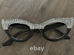 Vintage 1950s Oversized 17 Lucite Cat-Eye Eyeglasses Store Display TRADE SIGN