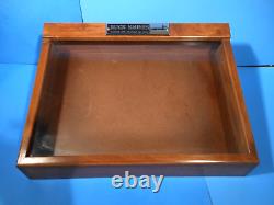 Vintage Buck Knives USA Wood & Glass Store Display Case For 18 Knives Vgc