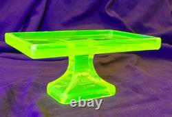 Vintage Clark's Teaberry Gum Vaseline / Uranium Glass Display Tray