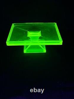 Vintage Clark's Teaberry Gum Vaseline/Uranium Glass Display Tray