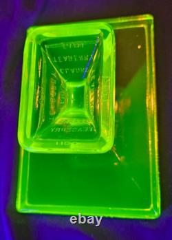 Vintage Clark's Teaberry Gum Vaseline / Uranium Glass Display Tray