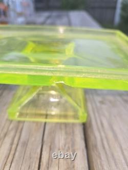 Vintage Clark's Teaberry Gum Vaseline / Uranium Glass Display Tray