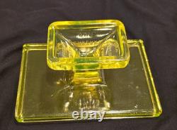 Vintage Clark's Teaberry Gum Vaseline / Uranium Glass Display Tray