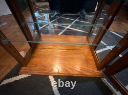 Vintage Collectors Cabinet By Howard Miller Display Case With 4 Glass Shelves