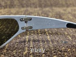 Vintage Gatorz Sunglass Display Case and Sunglasses Serial# 12330, A001997, 7373