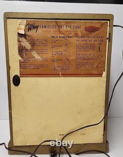 Vtg CAMILLUS KNIFE Retail Store Display Lighted w Orig Glass Shelves 13 x 18.75