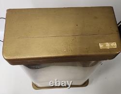 Vtg CAMILLUS KNIFE Retail Store Display Lighted w Orig Glass Shelves 13 x 18.75