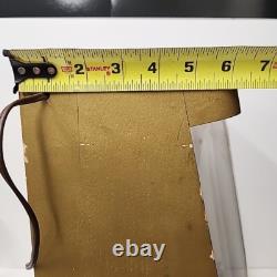 Vtg CAMILLUS KNIFE Retail Store Display Lighted w Orig Glass Shelves 13 x 18.75
